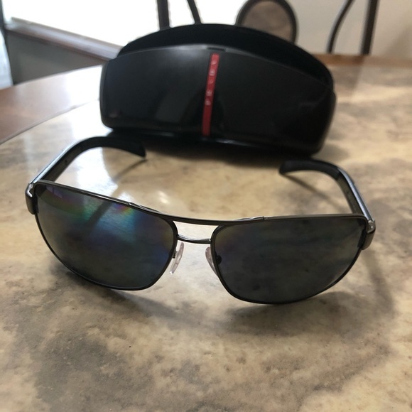 Mens Prada sunglasses - Picture 1 of 4